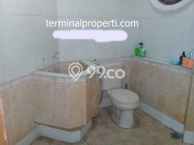 FOR SALE Kost 10 Kamar, 5 Kamar Mandi di Semarang Tengah, Semarang, Luas 280m2 FOR SALE Kost 10 Kamar, 5 Kamar Mandi di Semarang Tengah, Semarang, Luas 280m2