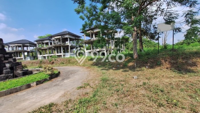 Dijual Tanah di Yogyakarta, Luas 800m2 SHM Dijual Tanah di Yogyakarta, Luas 800m2 SHM