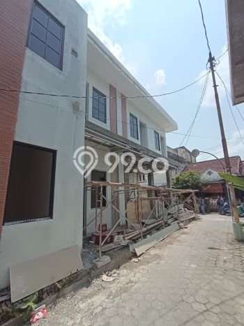 Kost Dijual di Sleman dengan 19 KT dan Luas 290m2 Kost Dijual di Sleman dengan 19 KT dan Luas 290m2
