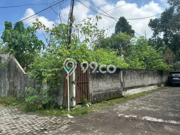 Lahan Dijual Lokasi Strategis di Yogyakarta dengan Luas 258m2 Lahan Dijual Lokasi Strategis di Yogyakarta dengan Luas 258m2