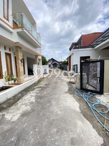 Rumah Luas Asri 3 KT Siap Huni di Sleman Yogyakarta Rumah Luas Asri 3 KT Siap Huni di Sleman Yogyakarta