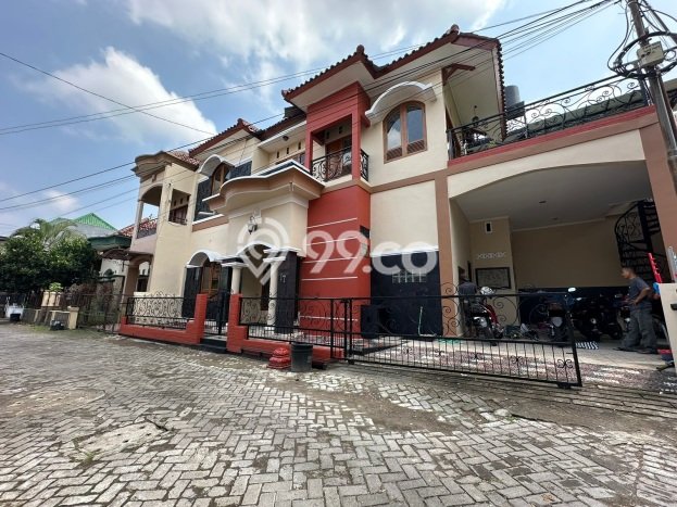 Jual Rumah Luas Elegan Dengan View Cantik di Sleman, Yogyakarta Jual Rumah Luas Elegan Dengan View Cantik di Sleman, Yogyakarta
