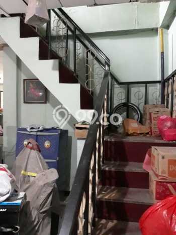 Siap Huni Rumah Mewah 5 Kamar di Palmerah Dekat ke Mana Pun Siap Huni Rumah Mewah 5 Kamar di Palmerah Dekat ke Mana Pun