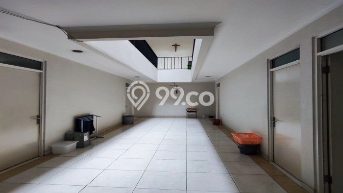 Rumah LT 492m² / LB 1200m² Fasilitas Gym di Karawaci, Tangerang Rumah LT 492m² / LB 1200m² Fasilitas Gym di Karawaci, Tangerang