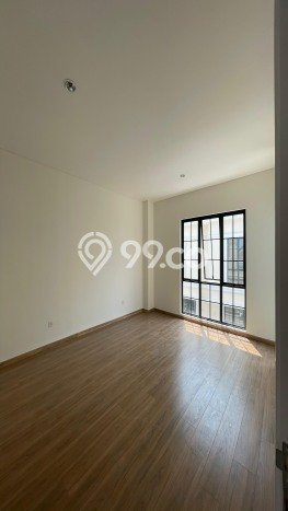 Rumah Strategis Modern Lb 166m2 di Tangerang, Tangerang Rumah Strategis Modern Lb 166m2 di Tangerang, Tangerang