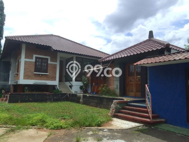 Dijual Rumah Mewah Megah Dengan View Cantik di Meruya, Jakarta Barat Dijual Rumah Mewah Megah Dengan View Cantik di Meruya, Jakarta Barat