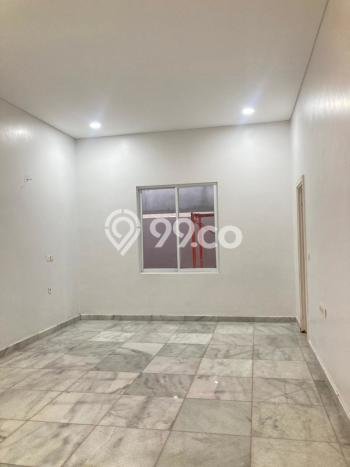 Disewakan! Rumah 4 Kamar Tidur &
5 Kamar Mandi di Alam Sutera, Tangerang Disewakan! Rumah 4 Kamar Tidur &
5 Kamar Mandi di Alam Sutera, Tangerang