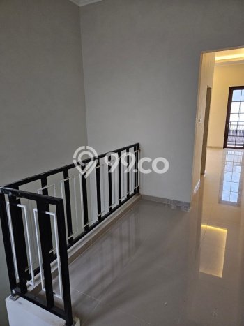 For Sale Rumah 3 Kamar Lokasi Strategis Nyaman dan Strategis di Kebon Jeruk For Sale Rumah 3 Kamar Lokasi Strategis Nyaman dan Strategis di Kebon Jeruk