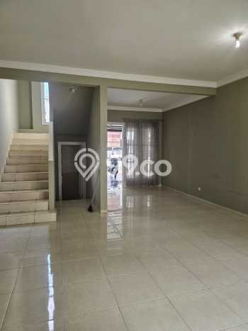 LIMITED UNIT! Rumah di Alam Sutera, 3 KT, Luas 200m² Bangunan 167m² LIMITED UNIT! Rumah di Alam Sutera, 3 KT, Luas 200m² Bangunan 167m²