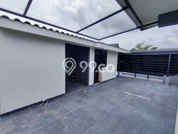 Rumah Luxury Modern Siap Huni di BSD Eminent Tangerang Rumah Luxury Modern Siap Huni di BSD Eminent Tangerang