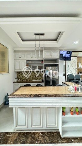 For Sale! Luxury House LT 240m2 Desain Elegan di Pantai Indah Kapuk For Sale! Luxury House LT 240m2 Desain Elegan di Pantai Indah Kapuk