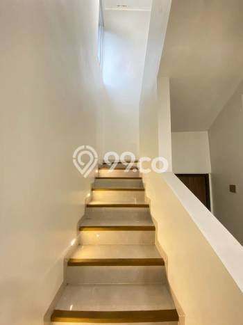 Hunian Cantik Modern Lb 84m2 di Serpong, Tangerang Selatan Hunian Cantik Modern Lb 84m2 di Serpong, Tangerang Selatan