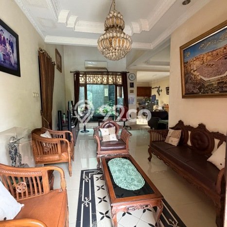 Rumah Mewah Siap Huni LT 221m2 di Gunung Putri, Bogor Rumah Mewah Siap Huni LT 221m2 di Gunung Putri, Bogor