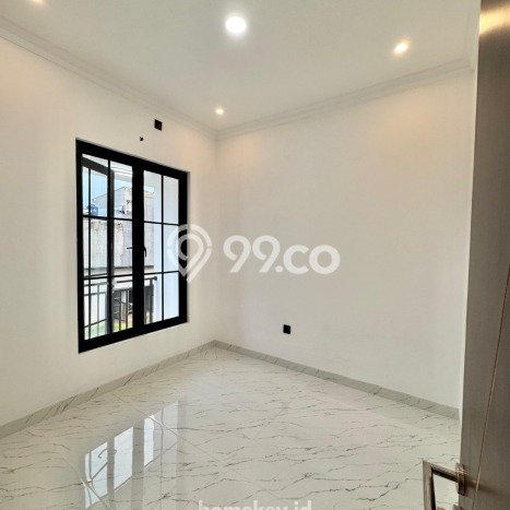 Rumah Strategis Modern Lb 110m2 di Serpong, Tangerang Selatan Rumah Strategis Modern Lb 110m2 di Serpong, Tangerang Selatan