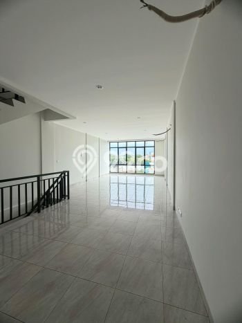 Ruko untuk Disewa di Pusat Bekasi Luas Bangunan 225m2 Ruko untuk Disewa di Pusat Bekasi Luas Bangunan 225m2