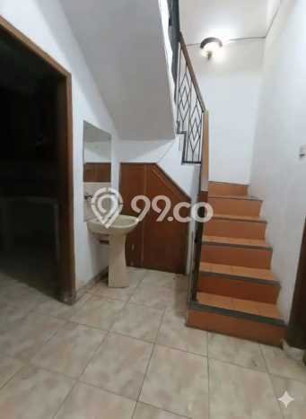 Dijual Rumah 4 Kamar Lokasi Ideal Nyaman dan Strategis di Duren Sawit Dijual Rumah 4 Kamar Lokasi Ideal Nyaman dan Strategis di Duren Sawit