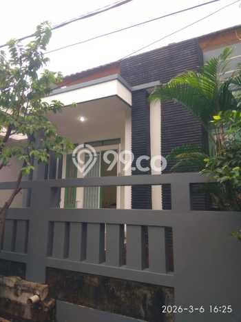 Rumah Minimalis 3 KT LT 126m2 di Taman Galaxy Rumah Minimalis 3 KT LT 126m2 di Taman Galaxy
