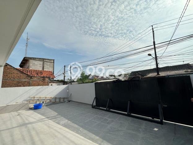 Unit Gudang Disewakan di Harapan Indah di Area Ramai & Strategis Unit Gudang Disewakan di Harapan Indah di Area Ramai & Strategis