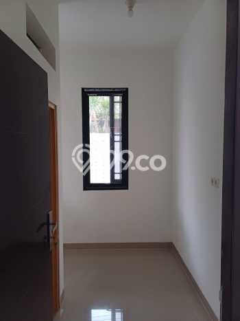 Dijual Segera Kost 15 Kamar, 15 Kamar Mandi di Kelapa Gading, Jakarta Utara, Luas 200m2 Dijual Segera Kost 15 Kamar, 15 Kamar Mandi di Kelapa Gading, Jakarta Utara, Luas 200m2