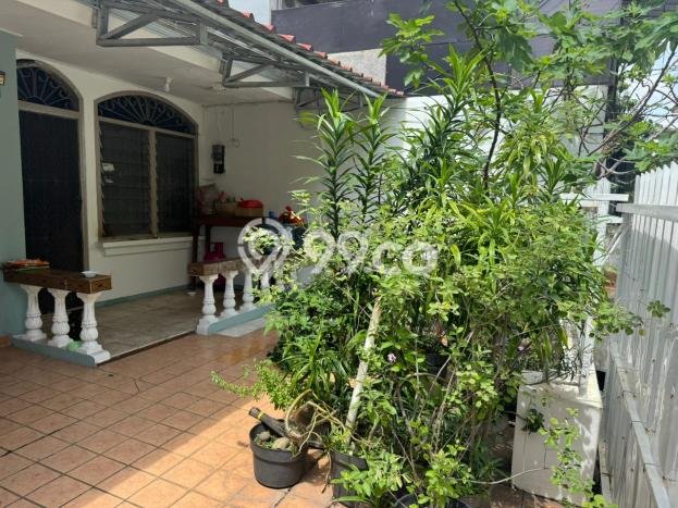 Dijual Rumah Minimalis Bagus Punya 2 KT di Kelapa Gading Jakarta Utara SHM Dijual Rumah Minimalis Bagus Punya 2 KT di Kelapa Gading Jakarta Utara SHM