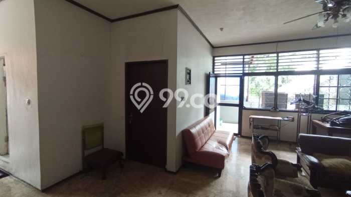 Dijual Kost Strategis di Tanah Abang, Jakarta Pusat 11 KT, 6 KM, Luas Bangunan 410m2 Dijual Kost Strategis di Tanah Abang, Jakarta Pusat 11 KT, 6 KM, Luas Bangunan 410m2
