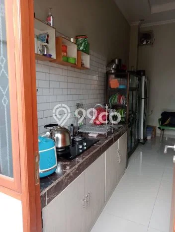 For Sale Rumah 4 Kamar Lokasi Ideal Bagus dan Strategis di Makasar For Sale Rumah 4 Kamar Lokasi Ideal Bagus dan Strategis di Makasar