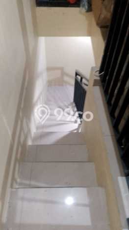 For Sale Hunian Rumah Terawat 4 Kamar di Cipinang, Jakarta Timur For Sale Hunian Rumah Terawat 4 Kamar di Cipinang, Jakarta Timur