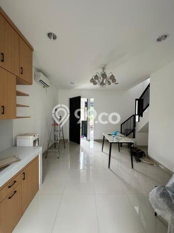 Rumah sewa siap pakai 5 Kamar Tidur di Jakarta Garden City, Jakarta Timur Rumah sewa siap pakai 5 Kamar Tidur di Jakarta Garden City, Jakarta Timur