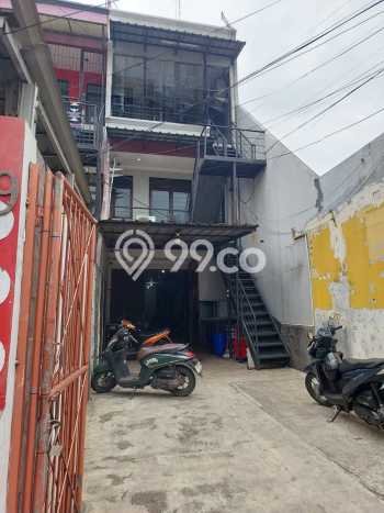 Dijual! Ruko di Salemba Jakarta Pusat LT 135m2 / LB 198m2 Kawasan Bisnis Dijual! Ruko di Salemba Jakarta Pusat LT 135m2 / LB 198m2 Kawasan Bisnis