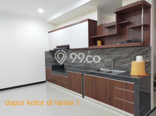 Jual Rumah Luas Megah Dengan View Eksklusif di Modernland, Tangerang Jual Rumah Luas Megah Dengan View Eksklusif di Modernland, Tangerang