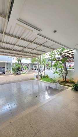 Hunian Mewah LB 117m2 Siap Huni Desain Elegan di Bintaro, Tangerang Selatan Hunian Mewah LB 117m2 Siap Huni Desain Elegan di Bintaro, Tangerang Selatan