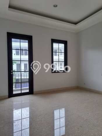 Rumah Luxury Modern Tanpa Renovasi di Alam Sutera Tangerang Rumah Luxury Modern Tanpa Renovasi di Alam Sutera Tangerang