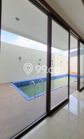 Ready to Use! Premium House LT 194m2 Desain Modern di Bintaro Ready to Use! Premium House LT 194m2 Desain Modern di Bintaro