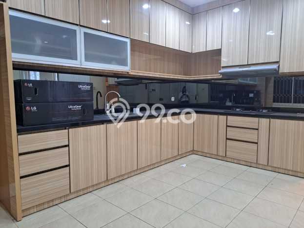 For Sale! Luxury House LT 308m2 Desain Modern di Modernland For Sale! Luxury House LT 308m2 Desain Modern di Modernland