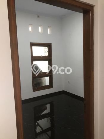 For Sale Rumah 2 Kamar Lokasi Strategis Bagus dan Strategis di Colomadu For Sale Rumah 2 Kamar Lokasi Strategis Bagus dan Strategis di Colomadu