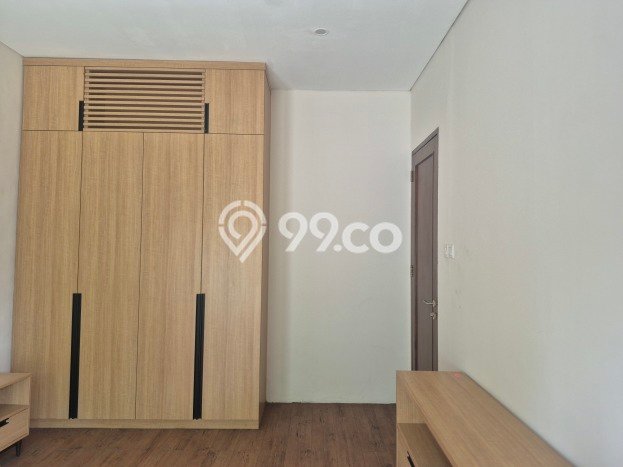 Rumah Elit Modern Siap Huni di Bintaro Tangerang Selatan Rumah Elit Modern Siap Huni di Bintaro Tangerang Selatan