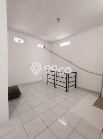 Rumah Strategis Minimalis Lb 100m2 di BSD, Tangerang Selatan Rumah Strategis Minimalis Lb 100m2 di BSD, Tangerang Selatan