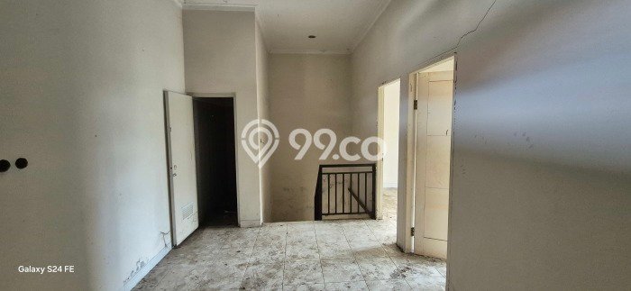 Dijual Cepat Rumah Bagus Siap Huni LB 200m2 di Ciputat, Tangerang Selatan Dijual Cepat Rumah Bagus Siap Huni LB 200m2 di Ciputat, Tangerang Selatan