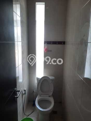 Rumah Strategis Modern Lb 120m2 di Serpong Utara, Tangerang Selatan Rumah Strategis Modern Lb 120m2 di Serpong Utara, Tangerang Selatan