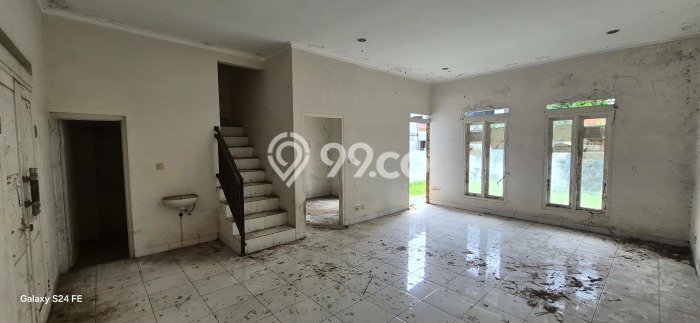 Dijual Cepat Rumah Bagus Siap Huni LB 200m2 di Ciputat, Tangerang Selatan Dijual Cepat Rumah Bagus Siap Huni LB 200m2 di Ciputat, Tangerang Selatan