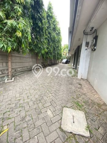 Hunian Mewah LB 800m2 Siap Pakai Desain Elegan di Bintaro, Jakarta Selatan Hunian Mewah LB 800m2 Siap Pakai Desain Elegan di Bintaro, Jakarta Selatan