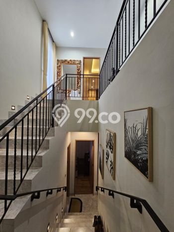 Dijual Rumah Mewah Megah Dengan View Eksklusif di Bintaro, Tangerang Selatan Dijual Rumah Mewah Megah Dengan View Eksklusif di Bintaro, Tangerang Selatan