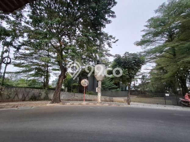 Tanah Dijual Lokasi Strategis di Jakarta Selatan dengan Luas 8257m2 Tanah Dijual Lokasi Strategis di Jakarta Selatan dengan Luas 8257m2