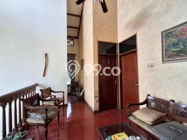 Rumah Mewah LB 115m2 Siap Huni Desain Elegan di Bintaro, Tangerang Selatan Rumah Mewah LB 115m2 Siap Huni Desain Elegan di Bintaro, Tangerang Selatan