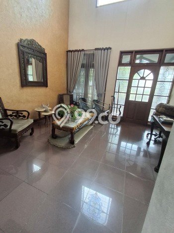 Rumah Mewah LB 115m2 Siap Huni Desain Elegan di Bintaro, Tangerang Selatan Rumah Mewah LB 115m2 Siap Huni Desain Elegan di Bintaro, Tangerang Selatan