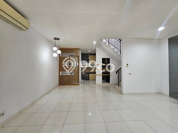 Hunian Nyaman Asri 3 KT Siap Pakai di BSD Green Wich Tangerang Hunian Nyaman Asri 3 KT Siap Pakai di BSD Green Wich Tangerang