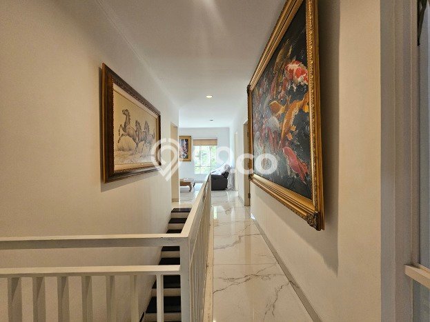 Jual Rumah Luas Elegan Dengan View Eksklusif di Gading Serpong, Tangerang Jual Rumah Luas Elegan Dengan View Eksklusif di Gading Serpong, Tangerang