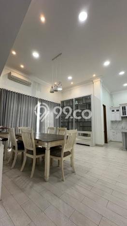 Dijual Rumah Mewah Elegan Dengan View Cantik di BSD, Tangerang Dijual Rumah Mewah Elegan Dengan View Cantik di BSD, Tangerang