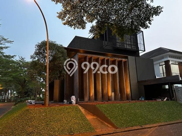 Ready to Use! Premium House LT 331m2 Desain Elegan di Alam Sutera Ready to Use! Premium House LT 331m2 Desain Elegan di Alam Sutera