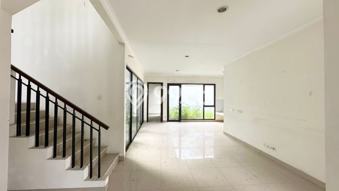 Rumah Elit Modern Siap Huni di BSD The Icon Tangerang Rumah Elit Modern Siap Huni di BSD The Icon Tangerang